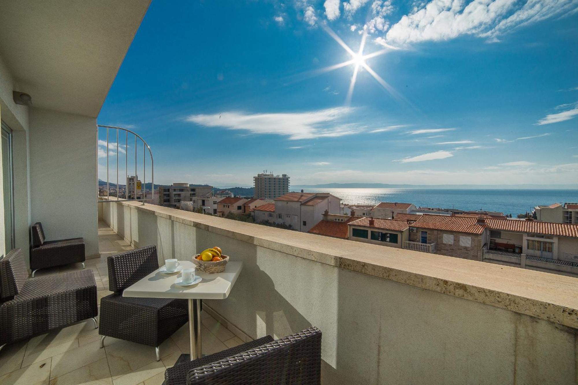 Apartments Milan Makarska Room photo